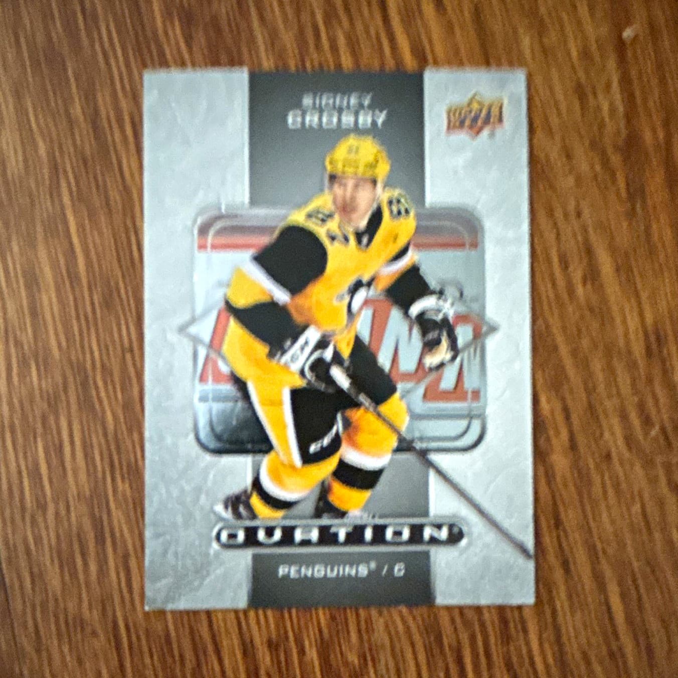 Listing photo for Upper Deck Sidney Crosby Ovation O-30 Insert Penguins NHL Hockey Card