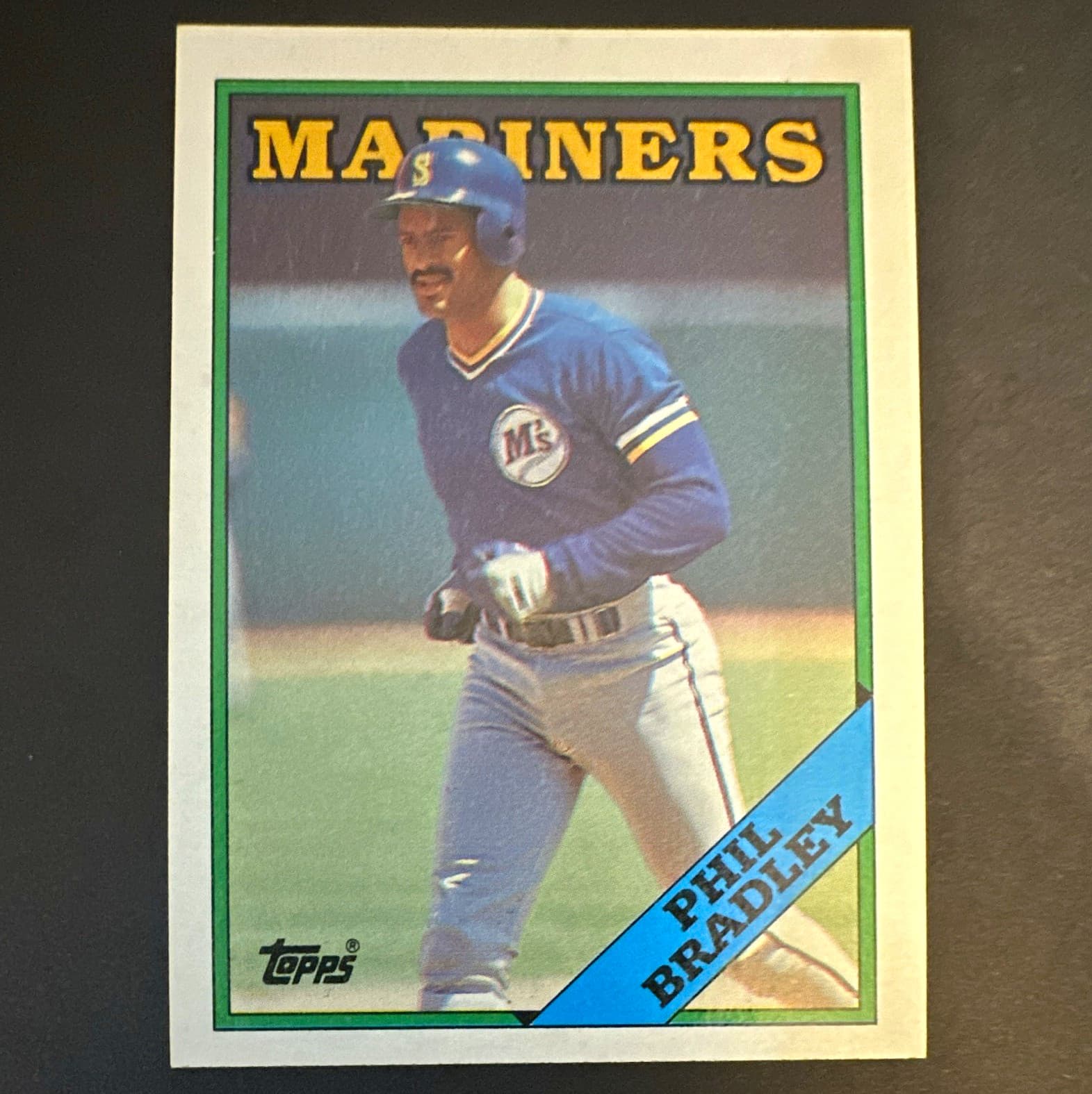 Listing photo for Topps 1988 Phil Bradley Base Set #55 Seattle Mariners MLB Baseball Card