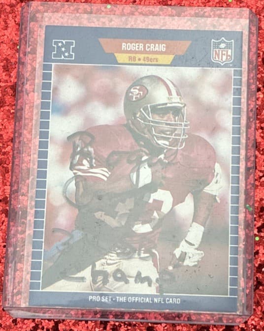Listing photo for Pro Set 1989 Roger Craig Autographed #372 San Francisco 49ers NFL Card