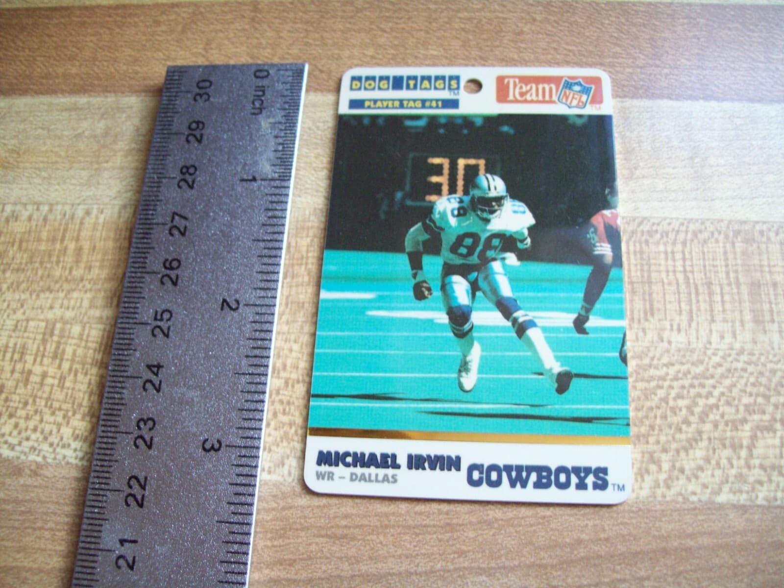 Listing photo for MICHAEL IRVIN DALLAS COWBOYS 1992 TEAM TAG CARD #41 pre-owned NFL FOOTBALL