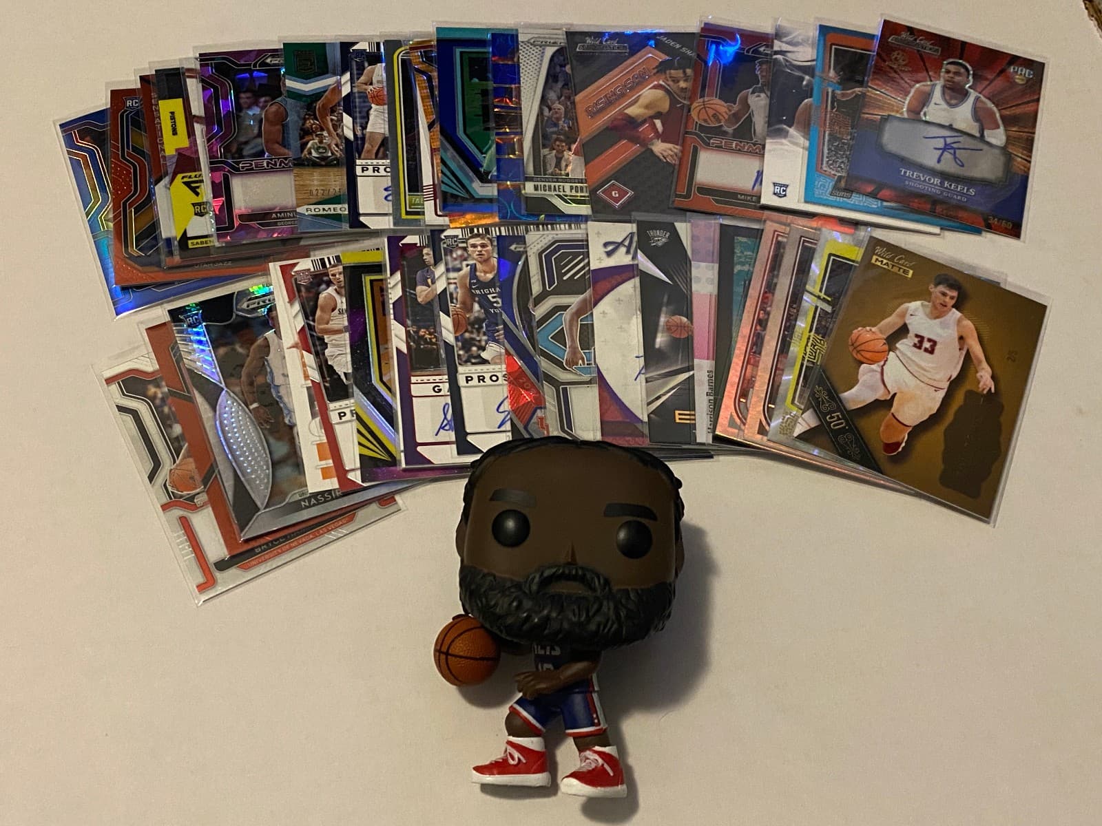Listing photo for Lot Of 40 NBA Cards With Autos, Rookies, #'d & More - Please Read Description!