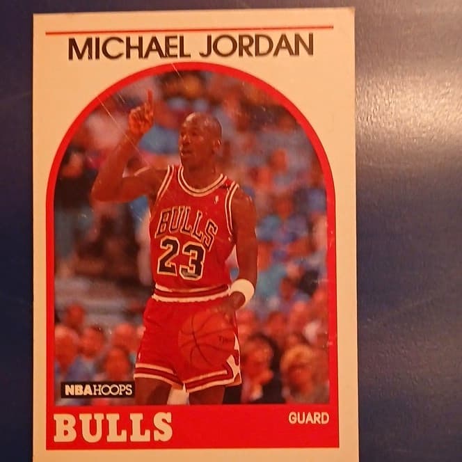 Listing photo for 1989 NBA Hoops Michael Jordan #200 Base Set Chicago Bulls NBA Basketball Card